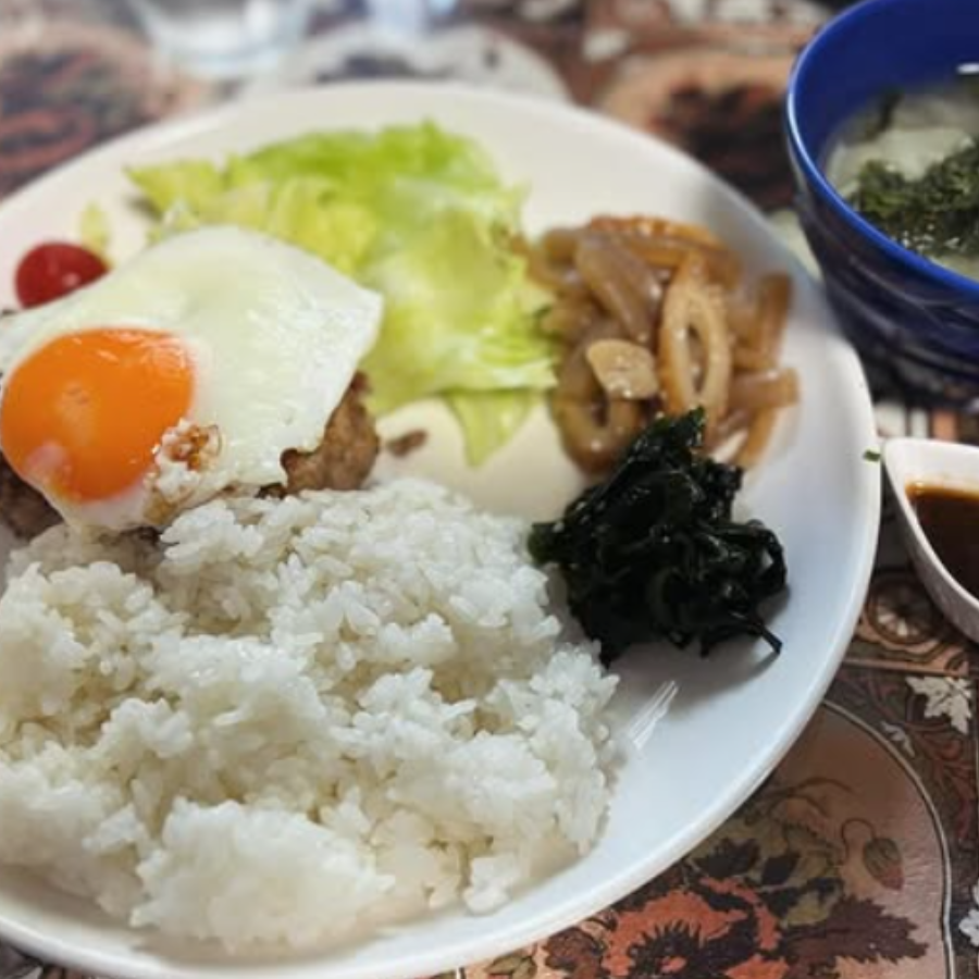 紅茶　ホットティー